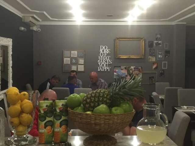 Отель Hotel Bojatours Lux Подгорица-33